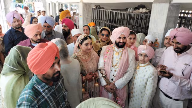 ਵਿਆਹ ਦੇ ਬੰਧਨ ‘ਚ ਬੱਝੇ ਮੰਤਰੀ ਅਨਮੋਲ ਗਗਨ ਮਾਨ,ਸ਼ਹਿਬਾਜ਼ ਸੋਹੀ ਨਾਲ ਹੋਇਆ ਵਿਆਹ
