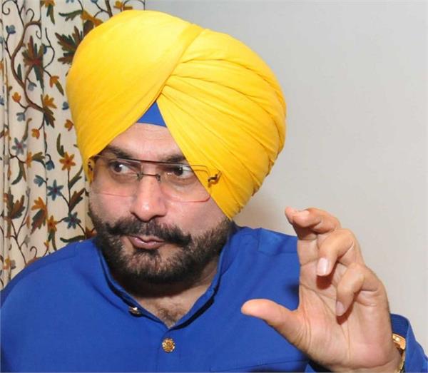  ਵਿਰੋਧੀਆਂ ’ਤੇ ਨਵਜੋਤ ਸਿੱਧੂ ਦਾ ਸ਼ਾਇਰਾਨਾ ਅੰਦਾਜ਼ਾ ’ਚ ਹਮਲਾ। 