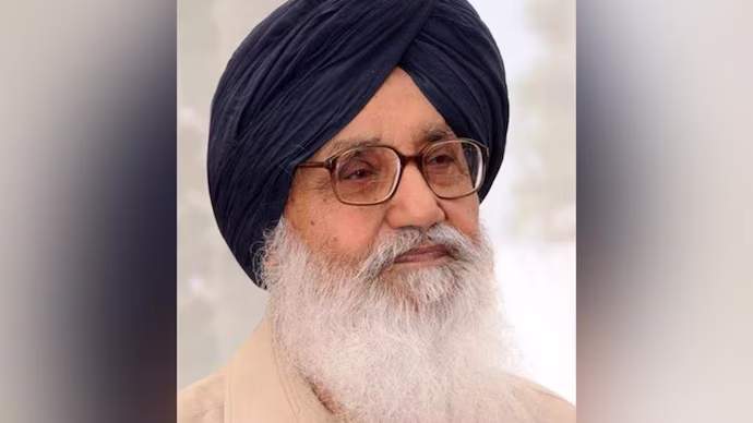 ਪ੍ਰਕਾਸ਼ ਸਿੰਘ ਬਾਦਲ ਸਭ ਤੋਂ ਘੱਟ ਉਮਰ ‘ਚ ਬਣੇ ਸਨ CM, 5 ਵਾਰ ਸੰਭਾਲੀ ਪੰਜਾਬ ਦੀ ਕਮਾਨ, ਜਾਣੋ ਸਿਆਸੀ ਸਫਰ