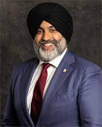 ਹਰਕੀਰਤ ਸਿੰਘ ਕੈਨੇਡਾ ’ਚ ਬਣੇ ਬਰੈਂਪਟਨ ਸਿਟੀ ਦੇ ਪਹਿਲੇ ਦਸਤਾਰਧਾਰੀ ਡਿਪਟੀ ਮੇਅਰ। 