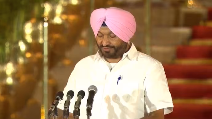 ''ਪੰਜਾਬੀਆਂ ਦੀ ਕੇਂਦਰ ਨਾਲ ਕੁੜੱਤਣ ਕਰਾਂਗਾ ਖ਼ਤਮ ਤੇ ਅੱਗੇ ਰੱਖਿਆ ਜਾਵੇਗਾ ਪੰਜਾਬ ਦਾ ਹਰ ਮੁੱਦਾ''-ਰਵਨੀਤ ਸਿੰਘ ਬਿੱਟੂ