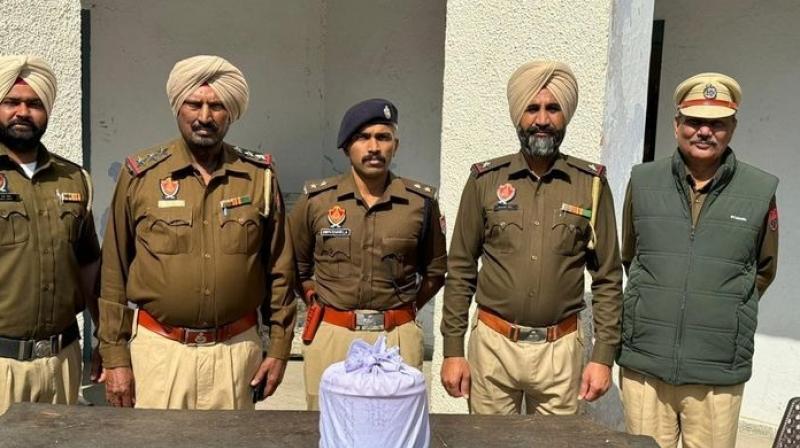  25 ਕਰੋੜ ਦੀ ਹੈਰੋਇਨ ਅੰਮ੍ਰਿਤਸਰ ਦਿਹਾਤੀ ਪੁਲਿਸ ਨੇ ਕੀਤੀ ਬਰਾਮਦ