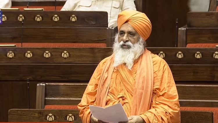 ਸੰਤ ਸੀਚੇਵਾਲ ਨੇ ਰਾਜ ਸਭਾ ''ਚ ਜਲਵਾਯੂ ਬਦਲਾਅ ਕਾਰਨ ਕਿਸਾਨਾਂ ਨੂੰ ਹੋਣ ਵਾਲੇ ਨੁਕਸਾਨ ਦਾ ਚੁੱਕਿਆ ਮੁੱਦਾ