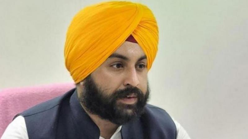 ਹਰਜੋਤ ਸਿੰਘ ਬੈਂਸ ਵਲੋਂ ਸਰਕਾਰੀ ਸਕੂਲਾਂ ਦੇ ਵਿਦਿਆਰਥੀਆਂ ਦੀ ਆਨਲਾਈਨ ਹਾਜ਼ਰੀ ਲਗਾਉਣ ਦੇ ਦਿੱਤੇ ਹੁਕਮ। 