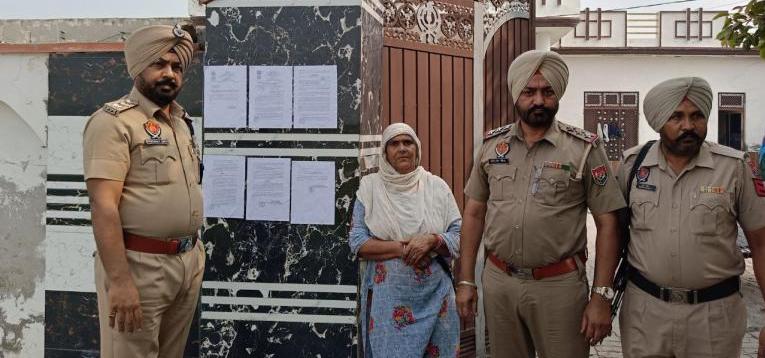 ਪੰਜਾਬ ਪੁਲਿਸ ਦੀ ਦੋ ਨਸ਼ਾ ਸਮੱਗਲਰਾਂ ਖ਼ਿਲਾਫ਼ ਵੱਡੀ ਕਾਰਵਾਈ, 1ਕਰੋੜ 14 ਲੱਖ 60 ਹਜ਼ਾਰ ਦੀ ਜਾਇਦਾਦ ਜ਼ਬਤ ਕੀਤੀ