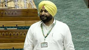  ਮੰਤਰੀ ਰਵਨੀਤ ਬਿੱਟੂ ਨੇ ਸੰਸਦ ''ਚ ਚੁੱਕਿਆ ਕਿਸਾਨਾਂ ਦੀ ਆਮਦਨ ਦਾ ਮੁੱਦਾ