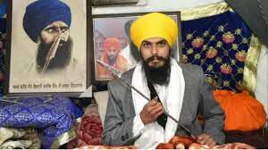 ਅੰਮ੍ਰਿਤਪਾਲ ਸਿੰਘ ਦੀ ਇਕ ਹੋਰ ਵੀਡੀਓ ਆਈ ਸਾਹਮਣੇ ,ਕਿਹਾ ਮੈਂ ਛੇਤੀ ਹੀ ਸਾਰਿਆਂ ਦੇ ਸਾਹਮਣੇ ਹੋ ਕੇ ਵਿਚਰਾਂਗਾ।