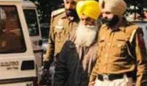 ਪੁਲਿਸ ਨੇ ਪਰਮਜੀਤ ਸਿੰਘ ਢਾਡੀ ਨੂੰ ਪੁੱਛਗਿੱਛ ਉਪਰੰਤ ਕੀਤਾ ਰਿਹਾਅ