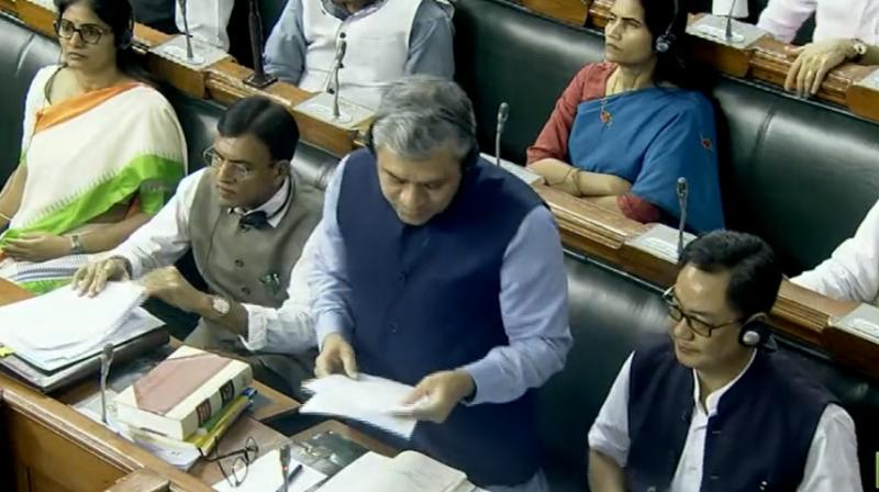 ਲੋਕ ਸਭਾ ਵਿਚ ਵਿਰੋਧੀ ਧਿਰਾਂ ਦੇ ਹੰਗਾਮੇ ਵਿਚਾਲੇ ਡਿਜੀਟਲ ਡਾਟਾ ਸੁਰੱਖਿਆ ਬਿੱਲ ਹੋਇਆ ਪਾਸ.