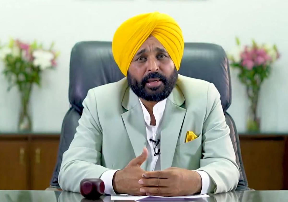 ਵੱਡੀ ਖ਼ਬਰ: ਮਾਨ ਸਰਕਾਰ ਦਾ ਗੁਰਬਾਣੀ ਪ੍ਰਸਾਰਣ ''ਤੇ ਵੱਡਾ ਫ਼ੈਸਲਾ, ਜੋੜੀ ਜਾਵੇਗੀ ਗੁਰਦੁਆਰਾ ਐਕਟ 1925 ''ਚ ਨਵੀਂ ਧਾਰਾ