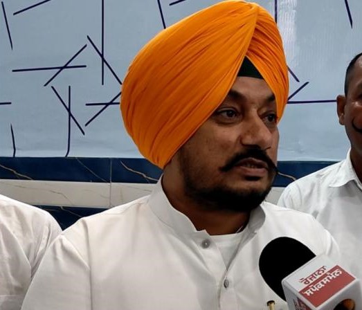 ਆਮ ਆਦਮੀ ਪਾਰਟੀ ਦੇ ਗਿੱਦੜਬਾਹਾ ਤੋਂ ਹਲਕਾ ਇੰਚਾਰਜ ਪ੍ਰਿਤਪਾਲ ਸ਼ਰਮਾ ਨੇ ਪਾਰਟੀ ਤੋਂ ਦਿੱਤਾ ਅਸਤੀਫ਼ਾ