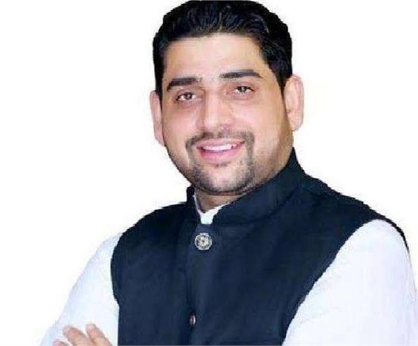 ਹਾਈਕਮਾਂਡ MLA ਸ਼ੀਤਲ ਅੰਗੁਰਾਲ ਦੀ ਹਰਕਤ ਨੂੰ ਲੈ ਕੇ ਹੋਈ ਸਖ਼ਤ, ਨੋਟਿਸ ਕੀਤਾ ਜਾਰੀ। 