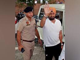 ਕਾਂਗਰਸੀ ਵਿਧਾਇਕ ਸੁਖਪਾਲ ਖਹਿਰਾ ਨੂੰ 14 ਦਿਨਾਂ ਦੀ ਨਿਆਇਕ ਹਿਰਾਸਤ ''ਚ ਭੇਜਿਆ ਗਿਆ।