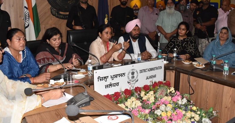 ਪੰਜਾਬ ਸਰਕਾਰ ਦੀ ਵਿਦੇਸ਼ਾਂ ’ਚ ਔਰਤਾਂ ਦਾ ਸ਼ੋਸ਼ਣ ਰੋਕਣ ਲਈ ਵੱਡੀ ਪਹਿਲਕਦਮੀ, ਜਲਦ ਲਾਗੂ ਕਰੇਗੀ ਨੀਤੀ