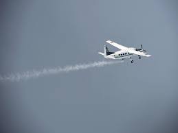 ਜਹਾਜ਼ ਉਡਾਣ ਦਾ ਕੋਈ ਤਜਰਬਾ ਨਾ ਰੱਖਣ ਵਾਲੇ ਯਾਤਰੀ ਨੇ ਪਾਇਲਟ ਦੇ ਅਚਾਨਕ ਬਿਮਾਰ ਹੋਣ ਤੇ ਉਤਾਰਿਆ ਜਹਾਜ਼