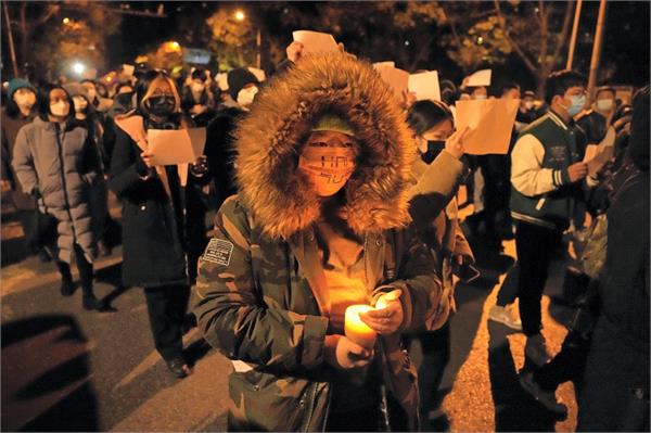 ਚੀਨ ’ਚ ਸਖ਼ਤ ਲਾਕਡਾਊਨ ਨਾਲ ਵਧੀਆ ਮੁਸ਼ਕਲਾਂ , 9 ਸ਼ਹਿਰਾਂ ’ਚ ਹੋਏ ਪ੍ਰਦਰਸ਼ਨ। 