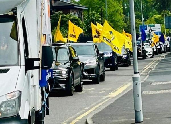  ਖਾਲਸਈ ਜਾਹੋ ਜਲਾਲ ਨਾਲ ਬਰਮਿੰਘਮ ‘ਚ ਕੱਢੀ ਗਈ ਖਾਲਸਾ ਵਹੀਰ, ਵੱਡੀ ਗਿਣਤੀ ''ਚ ਨੌਜਵਾਨ ਹੋਏ ਸ਼ਾਮਲ।