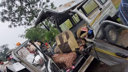 ਫਿਰੋਜ਼ਪੁਰ ‘ਚ ਦਰਦਨਾਕ ਹਾਦਸਾ, ਅਧਿਆਪਕਾਂ ਨਾਲ ਭਰੀ ਗੱਡੀ ਟਕਰਾਈ,3 ਅਧਿਆਪਕਾਂ ਤੇ ਡਰਾਈਵਰ ਦੀ ਮੌਤ