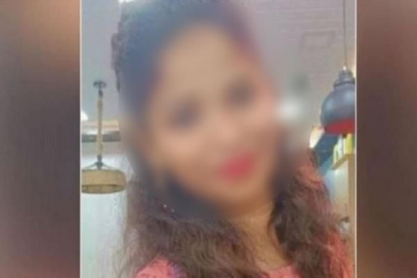 ਬੁਰਕਾ ਪਹਿਨਣ ਤੋਂ ਕੀਤਾ ਇਨਕਾਰ ਤੇ ਪਤੀ ਨੇ ਪਤਨੀ ਦਾ ਬੇਰਹਿਮੀ ਨਾਲ ਕਰ ਦਿੱਤਾ ਕਤਲ 