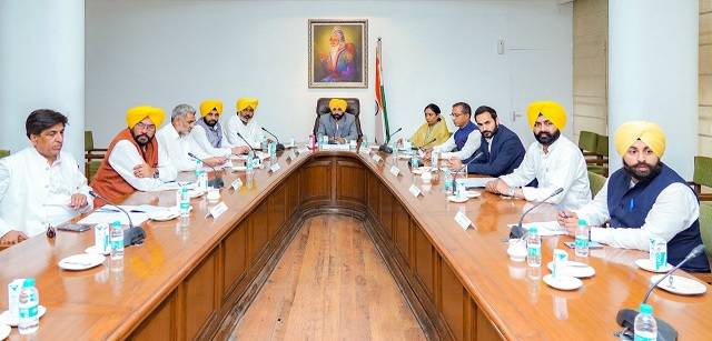 ਵੱਡੀ ਖ਼ਬਰ: ਪੰਜਾਬ ਕੈਬਨਿਟ ਦੀ ਮੀਟਿੰਗ ਦਾ ਸਮਾਂ ਬਦਲਿਆ, ਹੁਣ 27 ਜੁਲਾਈ ਦੀ ਬਜਾਏ ਇਸ ਦਿਨ ਹੋਵੇਗੀ ਮੀਟਿੰਗ