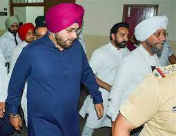  26 ਜਨਵਰੀ ਨੂੰ ਨਵਜੋਤ ਸਿੱਧੂ ਦੀ ਜੇਲ੍ਹ ''ਚੋਂ ਰਿਹਾਈ ਸਵਾਲਾਂ ਦੇ ਘੇਰੇ ''ਚ ਆਈ।  
