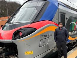 ਇਟਲੀ ''ਚ ਟ੍ਰੇਨ ਚਾਲਕ ਬਣ ਹੁਸ਼ਿਆਰਪੁਰ ਦੇ ਰੁਪਿੰਦਰ ਸਿੰਘ ਨੇ ਵਧਾਇਆ ਪੰਜਾਬੀਆਂ ਦਾ ਮਾਣ