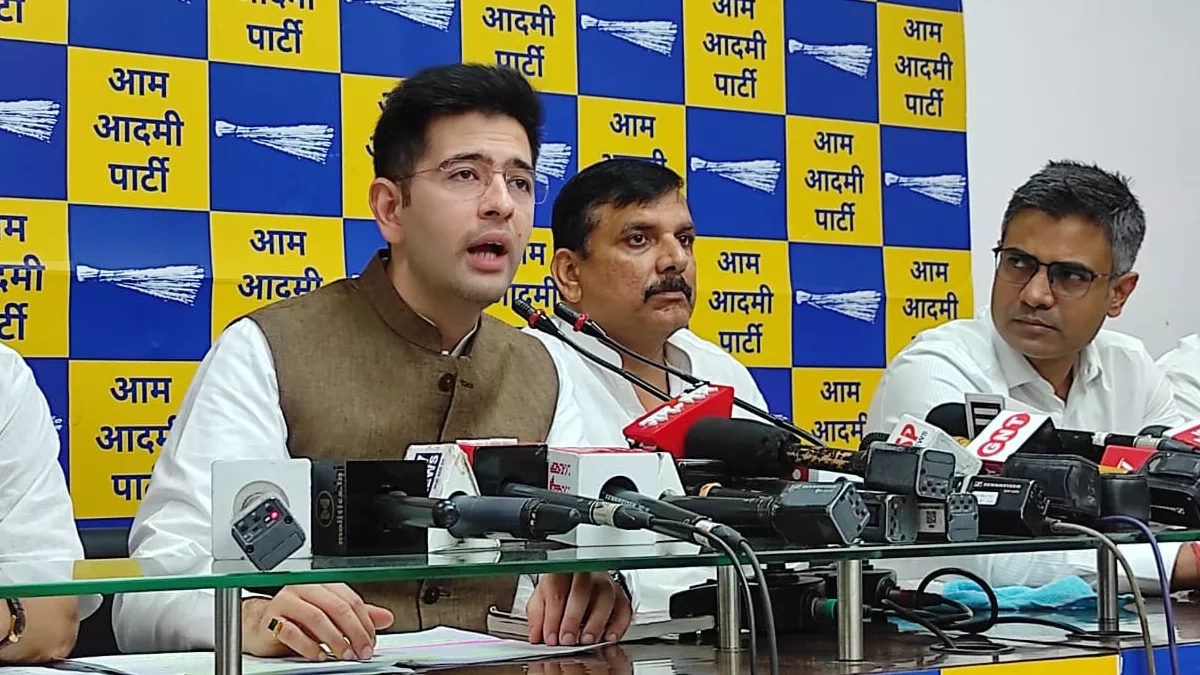 ਰਾਘਵ ਚੱਢਾ ਬੋਲੇ- ਫਰਜ਼ੀ ਦਸਤਖ਼ਤ ਅਫ਼ਵਾਹ, BJP ਨੇ ਜਿਵੇਂ ਰਾਹੁਲ ਦੀ ਖੋਹੀ ਸੀ ਮੈਂਬਰਸ਼ਿਪ ਮੇਰੇ ਨਾਲ ਵੀ ਕਰਨਾ ਚਾਹੁੰਦੇ ਹਨ ਓਹੋ - ਜਿਹਾ