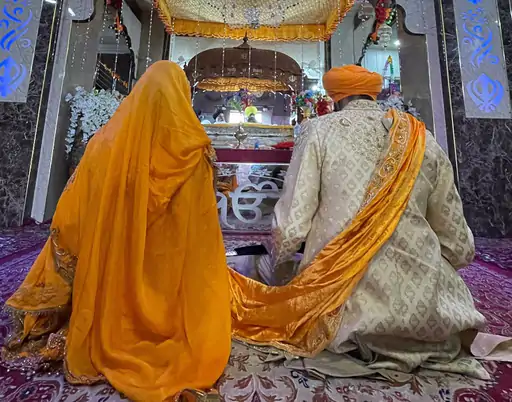 ਅੰਮ੍ਰਿਤਪਾਲ ਸਿੰਘ ਵਿਆਹ ਦੇ ਬੰਧਨ ‘ਚ ਬੱਝੇ,ਤਸਵੀਰਾਂ ਆਇਆਂ ਸਾਹਮਣੇ