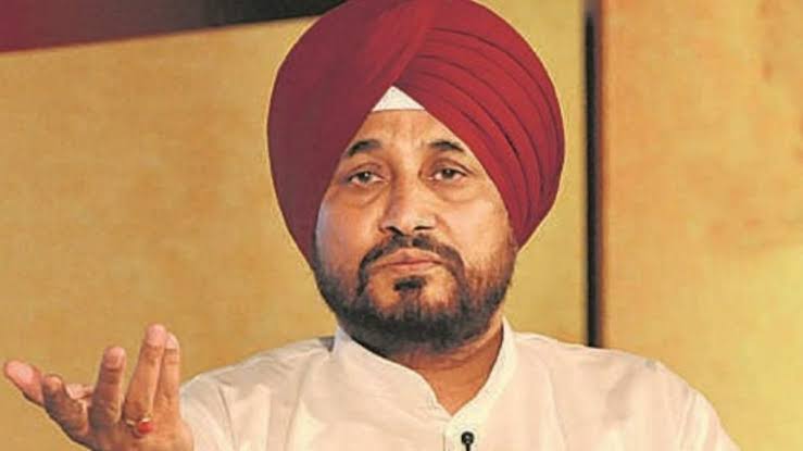ਆਮਦਨ ਤੋਂ ਵੱਧ ਜਾਇਦਾਦ ਦਾ ਮਾਮਲਾ, ਸਾਬਕਾ CM ਚਰਨਜੀਤ ਸਿੰਘ ਚੰਨੀ ਦੀਆਂ ਵਧੀਆਂ ਮੁਸ਼ਕਲਾਂ,ਵਿਜੀਲੈਂਸ ਨੇ ਭੇਜਿਆ ਸੰਮਨ