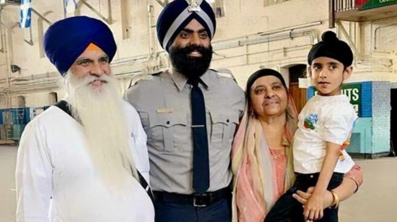 ਕੈਨੇਡਾ ''ਚ ਪੰਜਾਬੀ ਨੌਜਵਾਨ ਨੇ ਚਮਕਾਇਆ ਨਾਂ ,ਬਣਿਆ ਟੀ ਪੀ ਅਫ਼ਸਰ