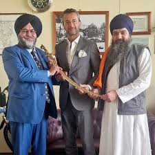  ਸਿੱਖ ਭਾਈਚਾਰੇ ਨੂੰ ਇਟਲੀ ’ਚ ਮਿਲੀ ਵੱਡੀ ਰਾਹਤ, ਟ੍ਰੈਵਲ ਕਰਨ ਮੌਕੇ ਕਿਰਪਾਨ ਰੱਖਣ ’ਤੇ ਹੁਣ ਨਹੀਂ ਹੋਵੇਗਾ ਪਰਚਾ