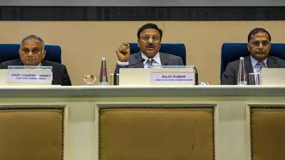 EC ਵਲੋਂ ਕਰਨਾਟਕ ਚੋਣਾਂ ਦੀਆਂ ਤਾਰੀਖਾਂ ਦਾ ਐਲਾਨ, ਬਜ਼ੁਰਗ ਵੋਟਰਾਂ ਨੂੰ ਮਿਲੇਗੀ ਖ਼ਾਸ ਸਹੂਲਤ