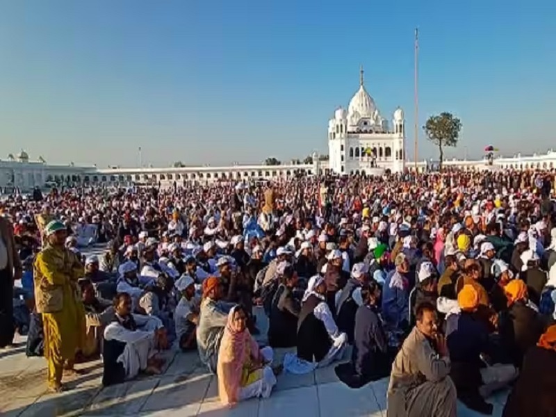 ਪ੍ਰਕਾਸ਼ ਪੁਰਬ ਮੌਕੇ ਪਾਕਿਸਤਾਨ ਨੇ ਸਿੱਖ ਸ਼ਰਧਾਲੂਆਂ ਲਈ ਜਾਰੀ ਕੀਤੇ ''ਵੀਜ਼ੇ''