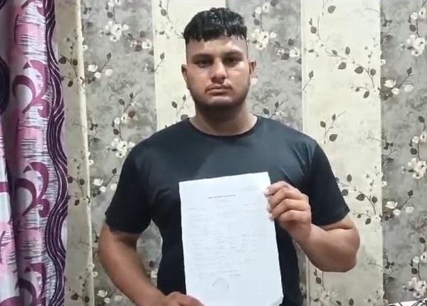 ਨੌਜਵਾਨ ਨੂੰ ਵਰਕ ਪਰਮਿਟ ਦੀ ਬਜਾਏ ਟੂਰਿਸਟ ਵੀਜ਼ਾ ’ਤੇ ਭੇਜਿਆ ਵਿਦੇਸ਼,ਕਰਵਾਈ ਕੰਮ ਮੰਗਣ ’ਤੇ ਕੁੱਟਮਾਰ