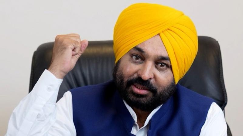 ਔਰਤਾਂ ਨੂੰ 1000 ਰੁਪਏ ਮਹੀਨਾ ਦੇਣ ਦੀ ਗਰੰਟੀ ਪੰਜਾਬ ਸਰਕਾਰ ਛੇਤੀ ਪੂਰੀ ਕਰੇਗੀ। 