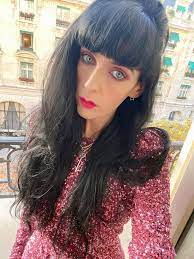 ਪਹਿਲਾਂ ਬ੍ਰਿਟਿਸ਼ ਗਾਇਕਾ ਬਰੋਕਾਰਡ ਨੇ  ''ਭੂਤ'' ਨਾਲ ਕਰਵਾਇਆ ਵਿਆਹ, ਹੁਣ ਲਾਏ ਇਹ ਦੋਸ਼। 