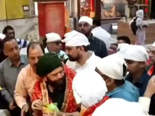 ਭਾਜਪਾ ਉਮੀਦਵਾਰ ਹੰਸਰਾਜ ਹੰਸ ਪਹੁੰਚੇ ਫ਼ਰੀਦਕੋਟ, ਟਿੱਲਾ ਬਾਬਾ ਸ਼ੇਖ ਫਰੀਦ ਵਿਖੇ ਹੋਏ ਨਤਮਸਤਕ
