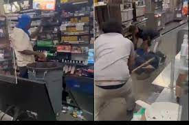 ਅਮਰੀਕਾ ''ਚ ਸਟੋਰ ਲੁੱਟਣ ਆਏ ਚੋਰ ਨੂੰ ''ਸਿੱਖ'' ਨੇ ਦੇਸੀ ਸਟਾਈਲ ''ਚ ਸਿਖਾਇਆ ਸਬਕ। 