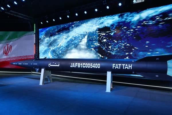 ਈਰਾਨ ਨੇ ਆਵਾਜ਼ ਦੀ ਰਫ਼ਤਾਰ ਤੋਂ ਵੀ 15 ਗੁਣਾ ਤੇਜ਼ ਚੱਲਣ ਵਾਲੀ ਹਾਈਪਰਸੋਨਿਕ ਮਿਜ਼ਾਈਲ ਬਣਾ ''ਤੀ.