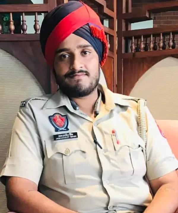 ਪੰਜਾਬ ਪੁਲਸ ਦੀ ਨੌਕਰੀ ਤੋਂ 8 ਮਹੀਨੇ ਪਹਿਲਾਂ ਸਸਪੈਂਡ ਚੱਲ ਰਹੇ ਨੌਜਵਾਨ ਦੀ ਸ਼ੱਕੀ ਹਾਲਾਤ ਵਿਚ ਮੌਤ। 