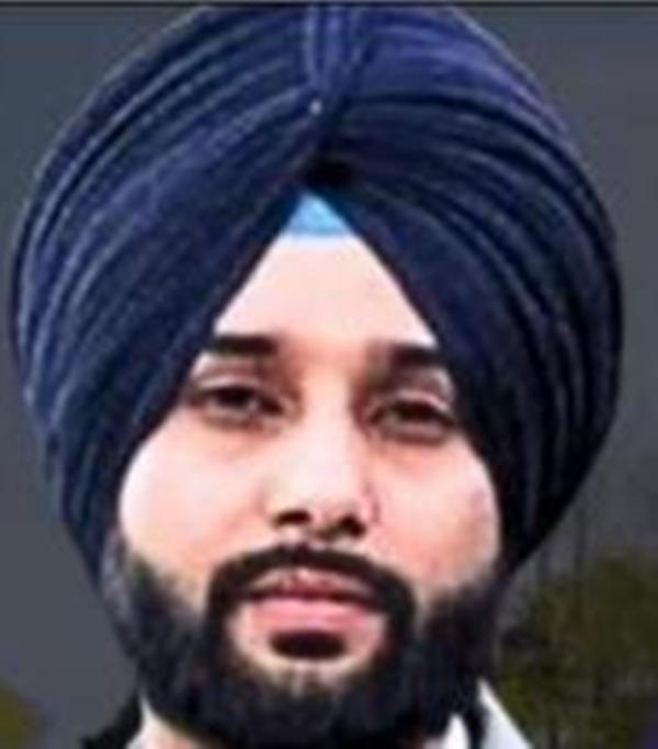 ਕੈਨੇਡਾ ''ਚ ਪੱਕੇ ਹੋਣ ਦਾ ਜਸ਼ਨ ਮਨਾਉਣ ਦੌਰਾਨ ਝੀਲ ''ਚ ਡੁੱਬੇ ਪੰਜਾਬੀ ਗੱਭਰੂ ਦੀ ਮਿਲੀ ਲਾਸ਼। 