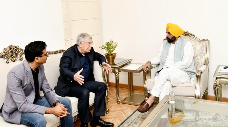 ਪੰਜਾਬ ਸਰਕਾਰ ਦੇ ਮਿਸ਼ਨ ਇਨਵੈਸਟ ਨੂੰ ਲੈ ਕੇ ਮੁੱਖ ਮੰਤਰੀ ਮਾਨ ਨਾਲ ਟੈਲੀਪਰਫਾਰਮੈਂਸ ਗਰੁੱਪ ਦੇ ਸੀਈਓ ਨੇ ਕੀਤੀ ਮੁਲਾਕਾਤ