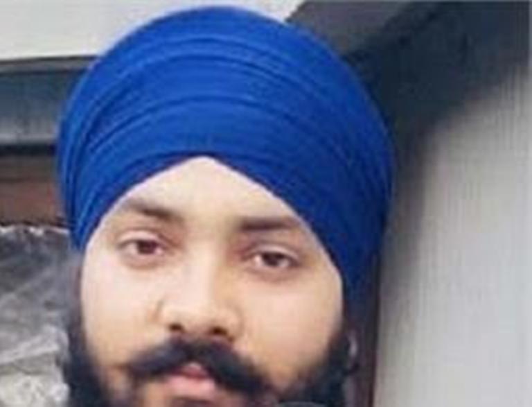 ਇਟਲੀ ਦੇ ਰੇਲਵੇ ਵਿਭਾਗ ''ਚ ਪੰਜਾਬੀ ਨੌਜਵਾਨ ਨੂੰ ਮਿਲੀ ਅਹਿਮ ਜ਼ਿੰਮੇਵਾਰੀ।