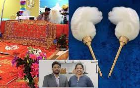 ਹਿੰਦੂ ਪਰਿਵਾਰ ਵੱਲੋਂ ਵਿਸਾਖੀ ਮੌਕੇ ਨਿਊਜ਼ੀਲੈਂਡ ਵਿਖੇ ਗੁਰਦੁਆਰਾ ਸਾਹਿਬ ''ਚ ਸੋਨੇ ਦੇ 2 ਚੌਰ ਸਾਹਿਬ ਕੀਤੇ ਗਏ ਭੇਟ। 