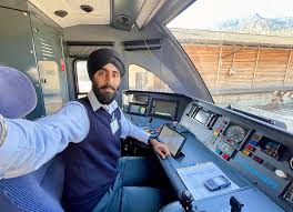   ਇਟਲੀ ਦੀ ਰੇਲ ਚਲਾਵੇਗਾ ਪੰਜਾਬੀ ਗੱਭਰੂ , ਸਿੱਖ ਸਰਦਾਰ ਮੁੰਡਾ ਬਣਿਆ ਟ੍ਰੇਨ ਚਾਲਕ