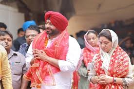  ਨਾਮਜ਼ਦਗੀ ਪੇਪਰ ਭਰਿਆ BJP ਉਮੀਦਵਾਰ ਰਵਨੀਤ ਬਿੱਟੂ ਨੇ, NOC ਲਈ ਜਮ੍ਹਾਂ ਕਰਵਾਉਣੇ ਪਏ 1.83 ਕਰੋੜ