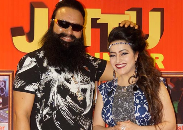 ਡੇਰਾ ਸੱਚਾ ਸੌਦਾ ਮੁਖੀ ਰਾਮ ਰਹੀਮ ਦੀ ਮੂੰਹ ਬੋਲੀ ਧੀ ਹਨੀਪ੍ਰੀਤ ਘਿਰੀ ਵਿਵਾਦਾਂ ‘ਚ,ਹਾਈਕੋਰਟ ‘ਚ ਪਟੀਸ਼ਨ ਦਾਇਰ