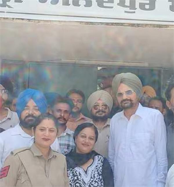 ਸਿੱਧੂ ਦੇ ਪਿਤਾ ਬਲਕੌਰ ਸਿੰਘ ਅਨੰਦਪੁਰ ਸਾਹਿਬ ਦੀ ਕੋਰਟ ''ਚ ਪੁੱਜੇ 