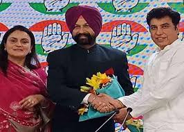 ਸਾਬਕਾ ADGP ਗੁਰਿੰਦਰ ਢਿੱਲੋਂ ਨੇ ਕਾਂਗਰਸ ਵਿਚ ਸ਼ਾਮਲ ਹੋ ਕੇ ਸਿਆਸਤ ਵਿਚ ਕੀਤੀ ਐਂਟਰੀ