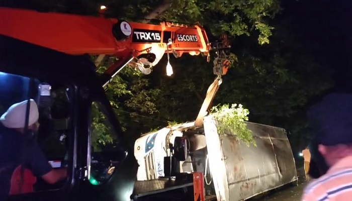 ਪੰਜਾਬ ‘ਚ  ਸ੍ਰੀ ਅਨੰਦਪੁਰ ਸਾਹਿਬ ਤੋਂ ਪਰਤ ਰਹੇ ਸ਼ਰਧਾਲੂਆਂ ਦੀ ਬੱਸ ਪਲਟੀ, 6 ਦੀ ਹੋਈ ਮੌਤ